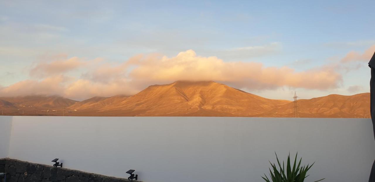 Villa Patricia Playa Blanca Esterno foto
